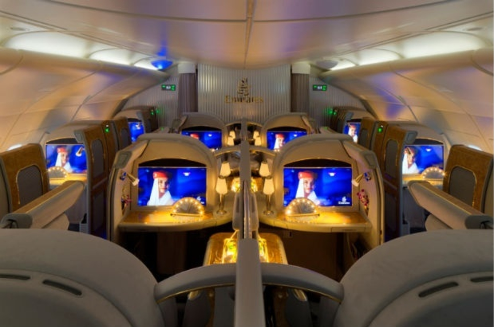 Emirates-First-Class-BLOG.jpg