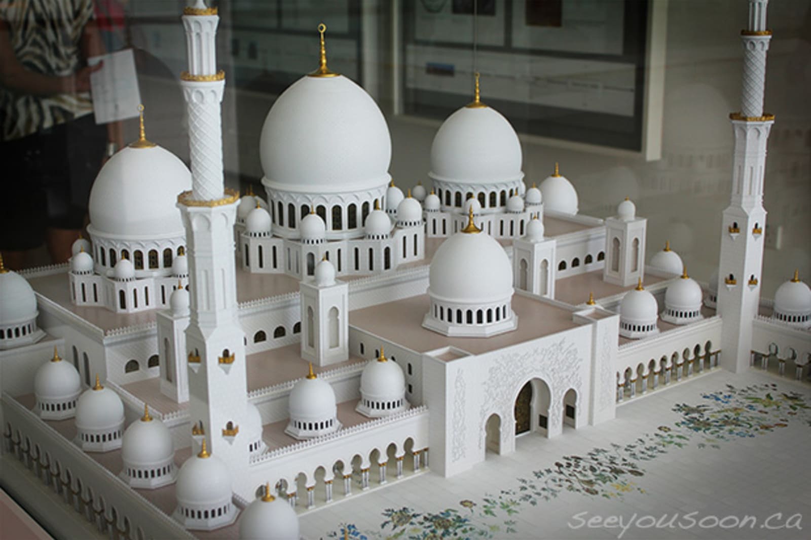 Scale model of the Sheikh Zayed Mosque