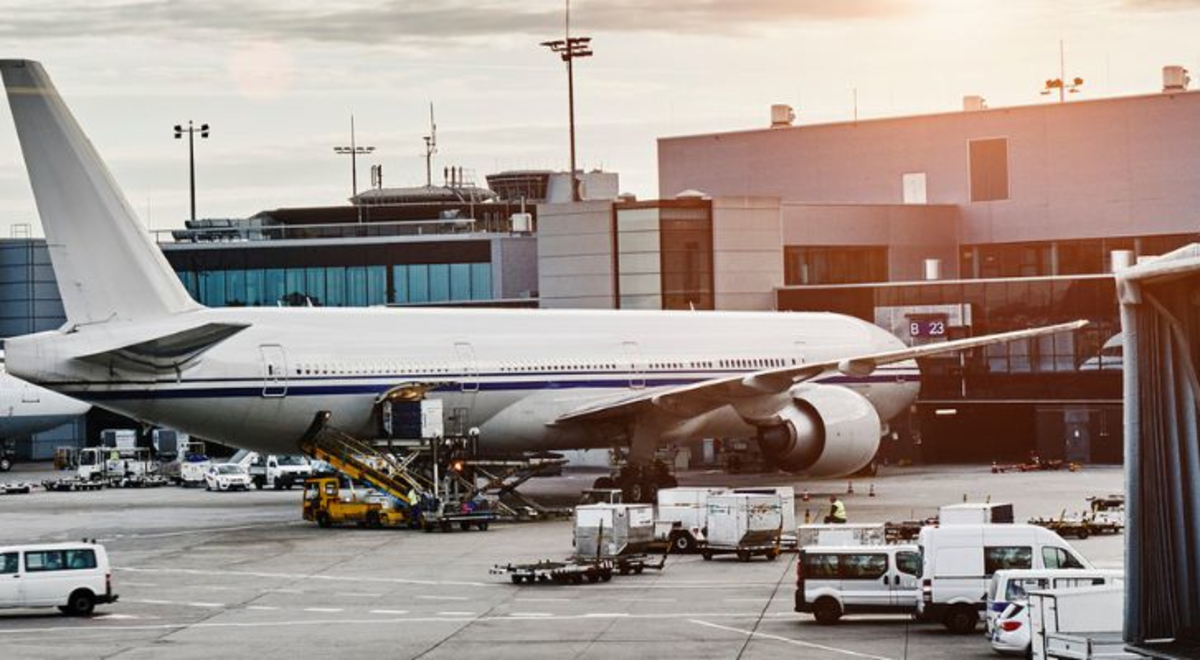 Planes at the airport