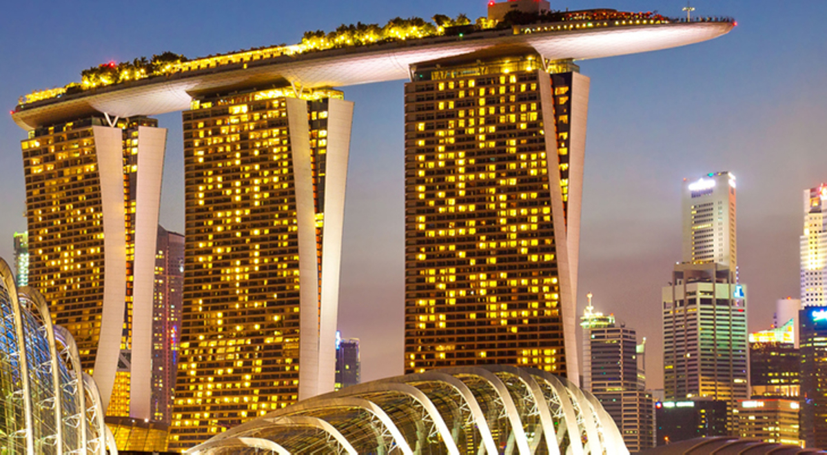 Bright lights of Singapore's Marina Bay Sands