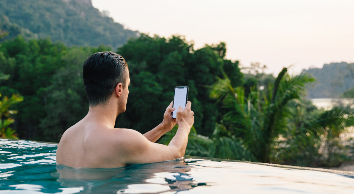 While in a trip, create a memory mentally and digitally with the help of mobile phone