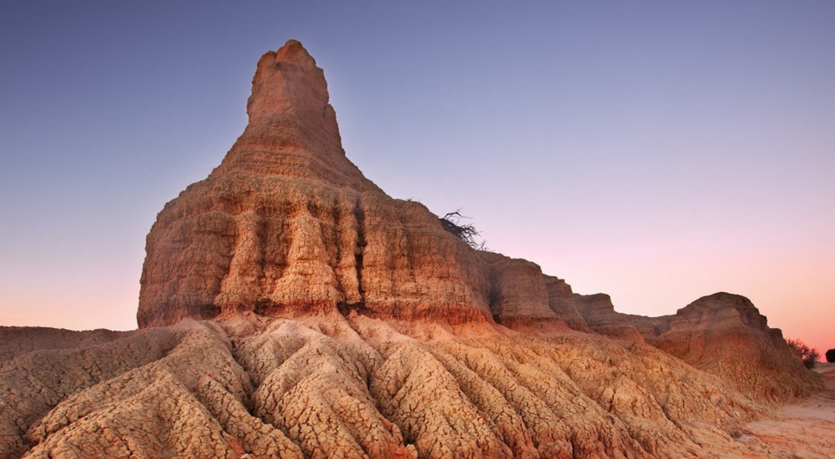 mungo national park NSW at sunset