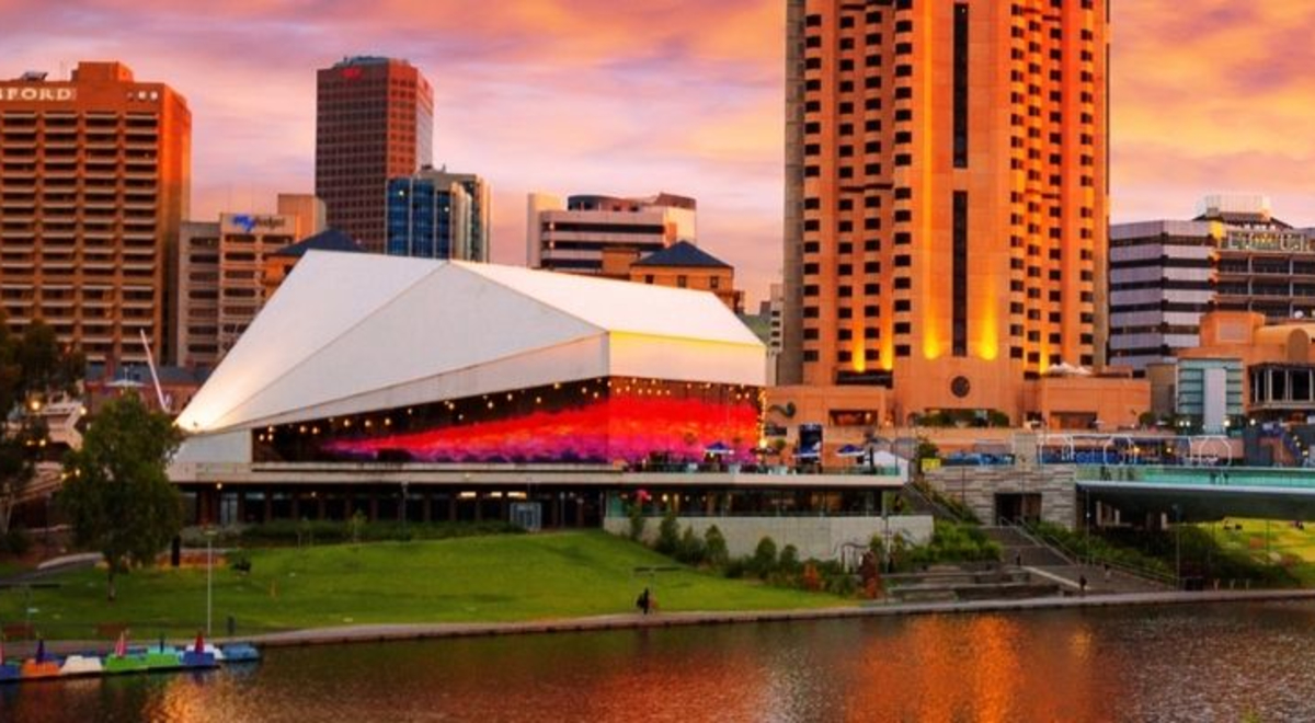Sun setting in Elder Park in Adelaide