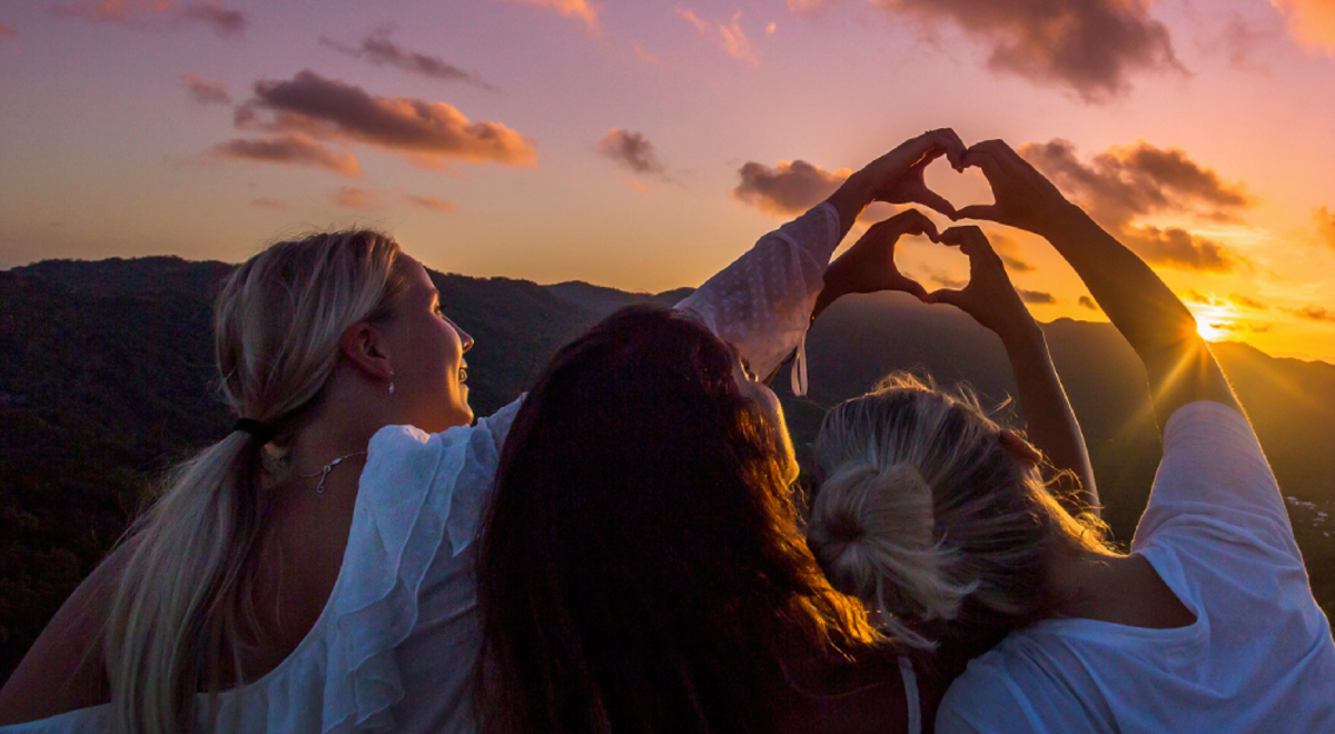 Women travelling