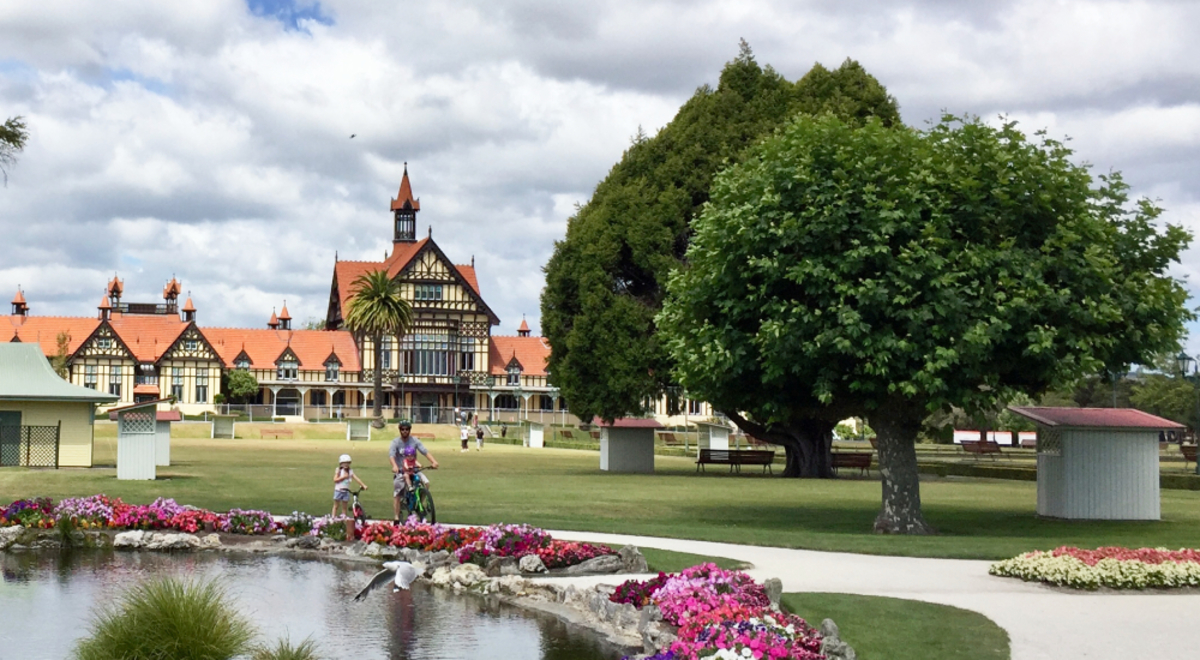 Father and child bike riding in Rotorua park