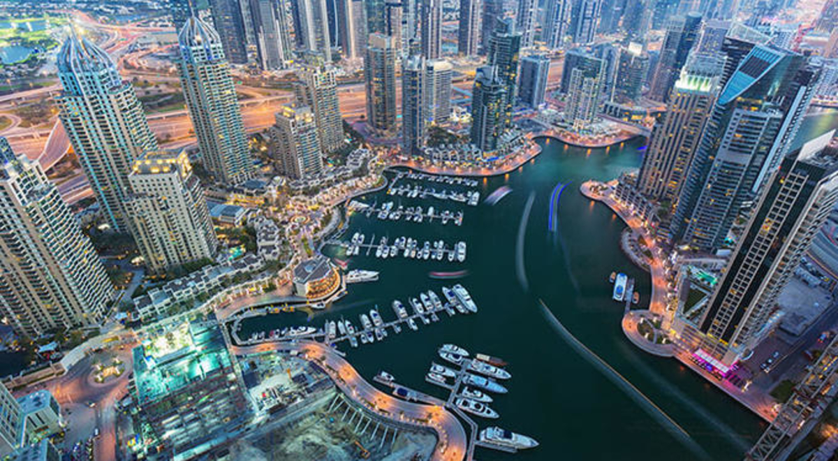 rs-dubai-marina-shutterstock_394783468.jpg