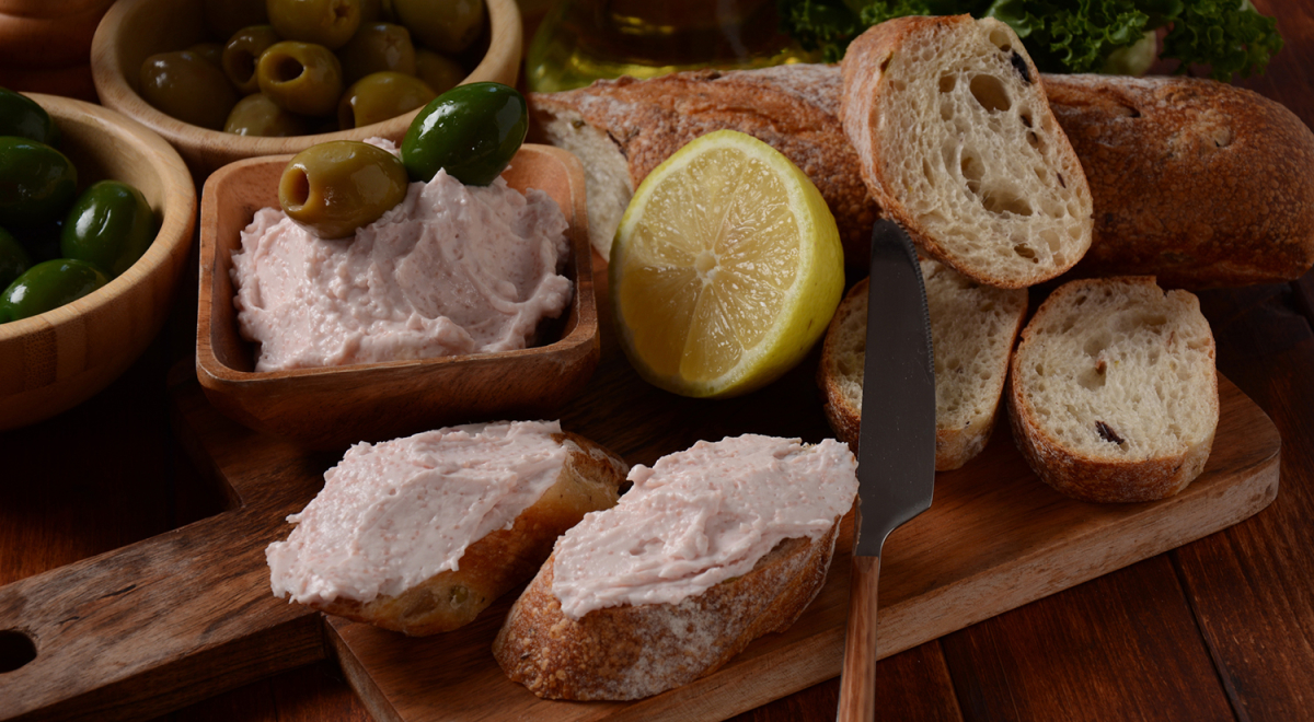 Taramasalata platter, Greece