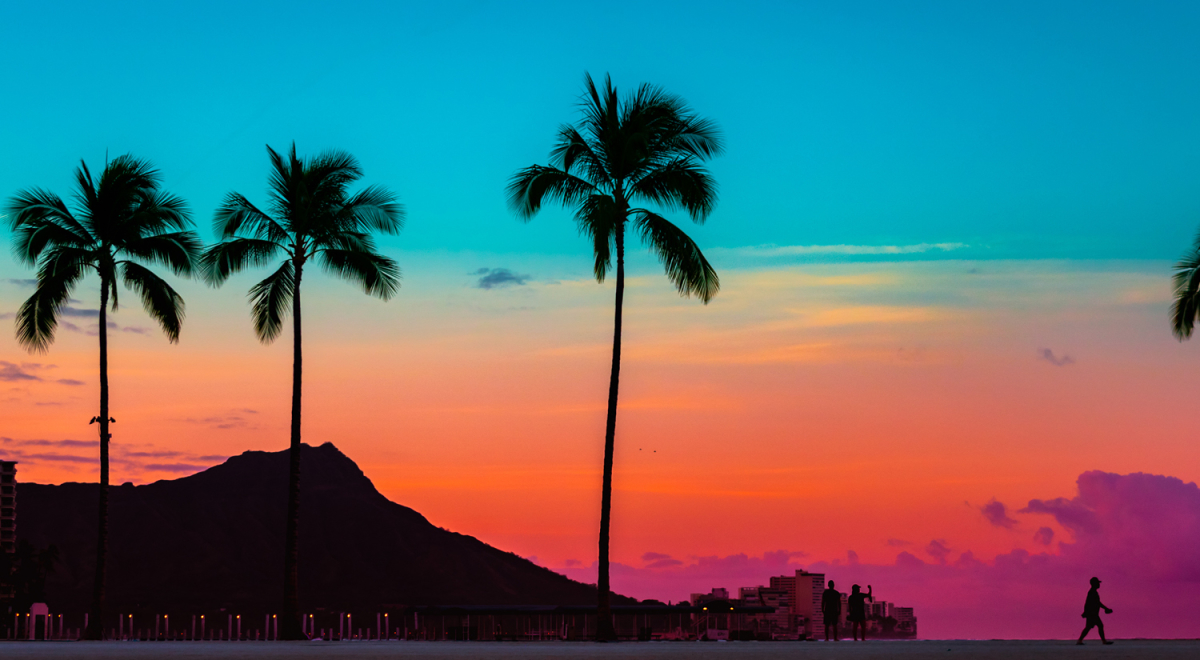 A beautiful blue, orange and pink sunset in Honolulu