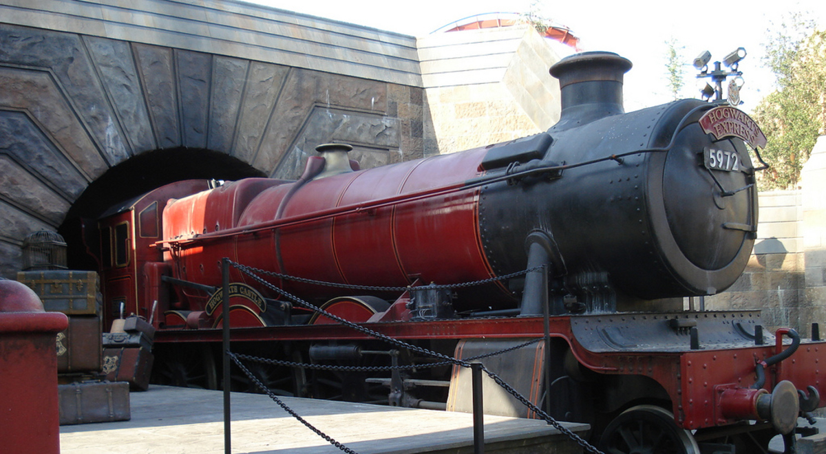 Hogwarts Express train at Universal Studios in Orlando