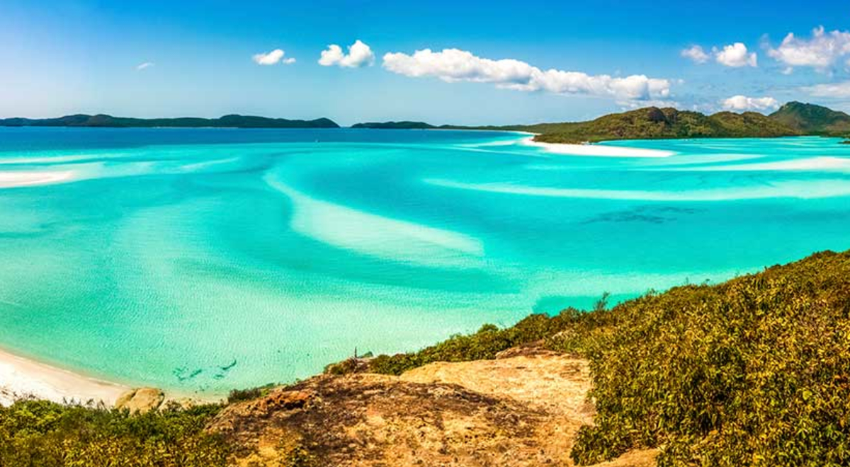 Aerial view of the Whitehaven Beach in Queensland