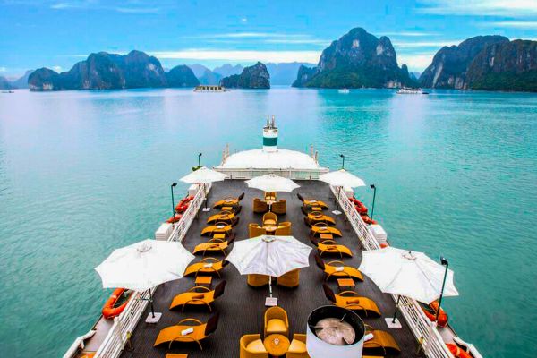 Hanging out train window