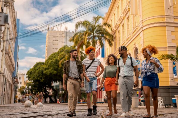 Group walking in the streets of Recife, Pernambuco