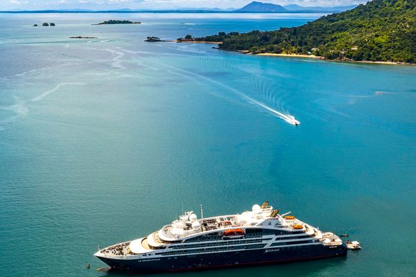 Cruise ship drone shot