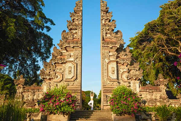 Cani Bentar shrine in Nusa Dua