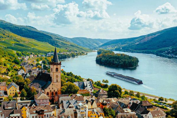 APT ship cruising down the Rhine river