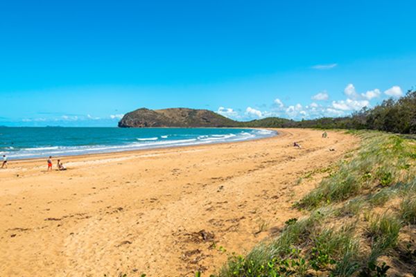 beach by grass in rockhampton