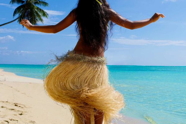 Lady dancing in tradition Tahitian outfit