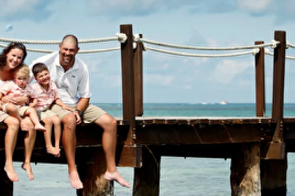 https://static.traveltek.net/cruisepics/local_shipimages_large/1779366968.png