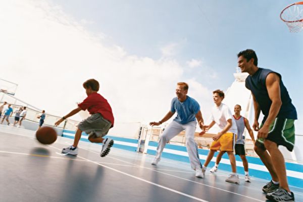 https://static.traveltek.net/cruisepics/local_shipimages_large/1780079984.png