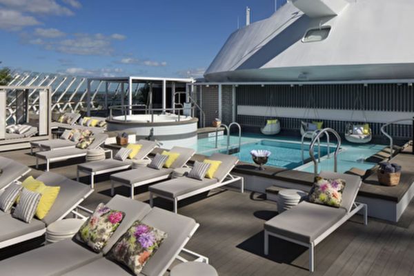 https://static.traveltek.net/cruisepics/local_shipimages_large/1780393887.png