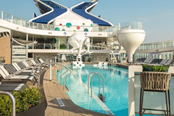 https://static.traveltek.net/cruisepics/local_shipimages_large/1780396826.png