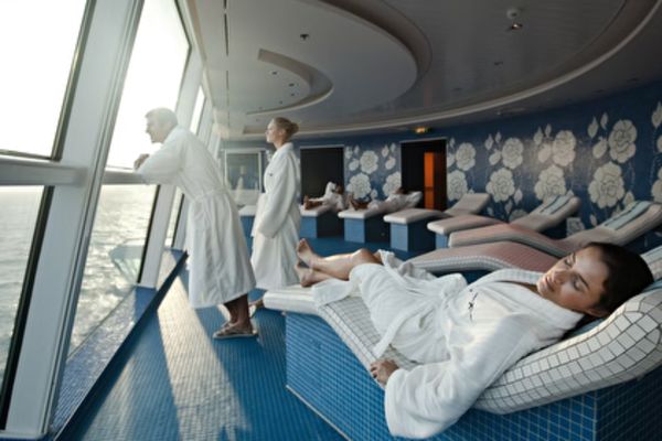 https://static.traveltek.net/cruisepics/local_shipimages_large/1780506390.png