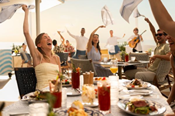 https://static.traveltek.net/cruisepics/local_shipimages_large/1780559919.png