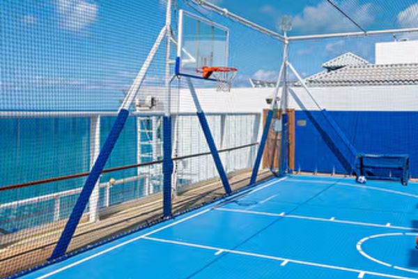 https://static.traveltek.net/cruisepics/local_shipimages_large/1780837772.png
