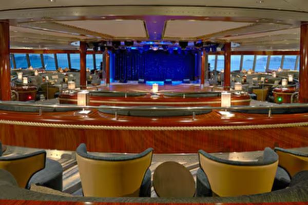 https://static.traveltek.net/cruisepics/local_shipimages_large/1780916344.png