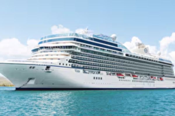https://static.traveltek.net/cruisepics/local_shipimages_large/1780947510.png