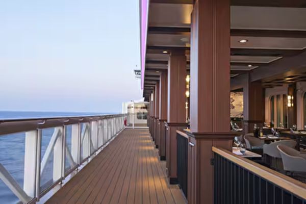 https://static.traveltek.net/cruisepics/local_shipimages_large/1780992242.png