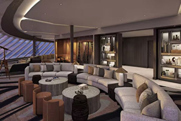 https://static.traveltek.net/cruisepics/local_shipimages_large/1781000659.png