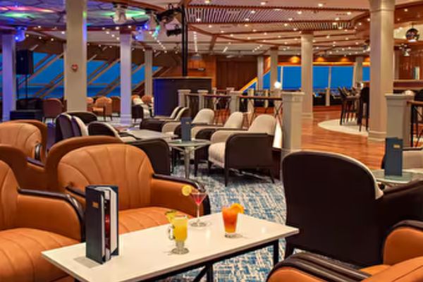 https://static.traveltek.net/cruisepics/local_shipimages_large/1781095034.png