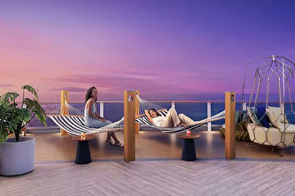 https://static.traveltek.net/cruisepics/local_shipimages_large/1781096252.png