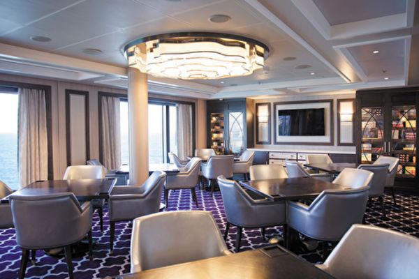 https://static.traveltek.net/cruisepics/local_shipimages_large/1781183992.png