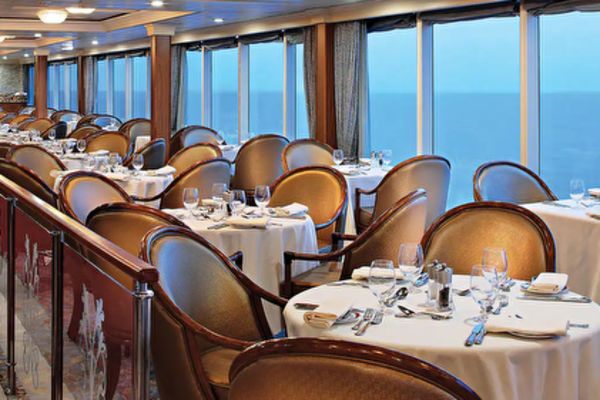 https://static.traveltek.net/cruisepics/local_shipimages_large/1781443082.png