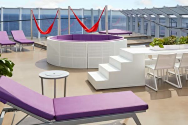 https://static.traveltek.net/cruisepics/local_shipimages_large/1781507213.png