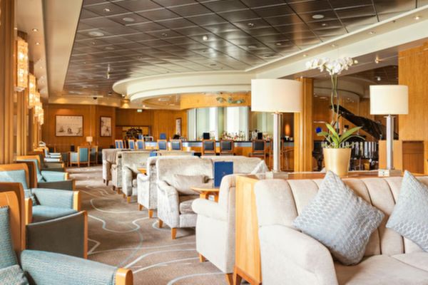 https://static.traveltek.net/cruisepics/local_shipimages_large/1781599021.png