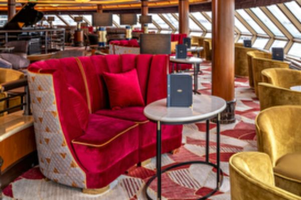 https://static.traveltek.net/cruisepics/local_shipimages_large/1781627188.png