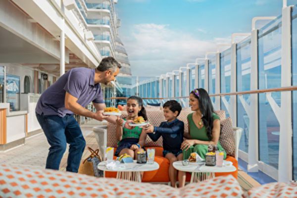 https://static.traveltek.net/cruisepics/local_shipimages_large/1782024239.png