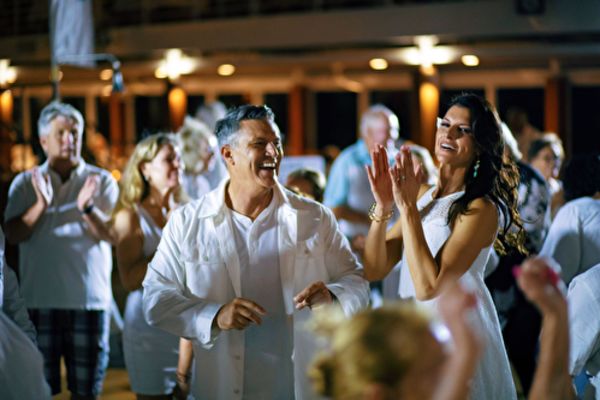 https://static.traveltek.net/cruisepics/local_shipimages_large/1782288191.png