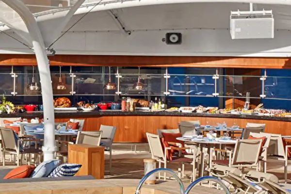 https://static.traveltek.net/cruisepics/local_shipimages_large/1782309264.png