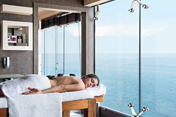 https://static.traveltek.net/cruisepics/local_shipimages_large/1782381369.png