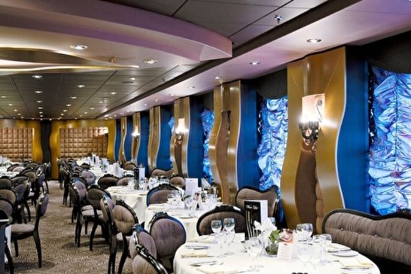 https://static.traveltek.net/cruisepics/local_shipimages_large/1782405318.jpg