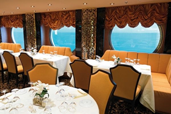 https://static.traveltek.net/cruisepics/local_shipimages_large/1782449650.jpg