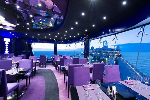 https://static.traveltek.net/cruisepics/local_shipimages_large/1782452172.jpg