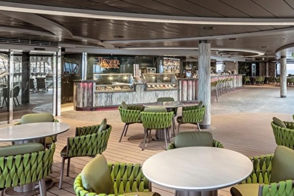 https://static.traveltek.net/cruisepics/local_shipimages_large/1782453156.jpg