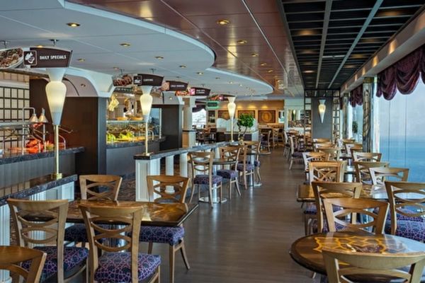 https://static.traveltek.net/cruisepics/local_shipimages_large/1782464311.jpg