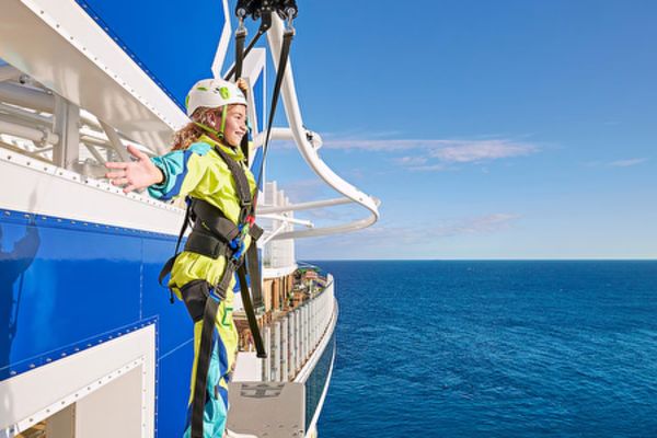 https://static.traveltek.net/cruisepics/local_shipimages_large/1782466150.png