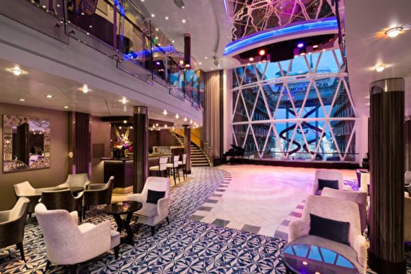 https://static.traveltek.net/cruisepics/local_shipimages_large/1782629405.png